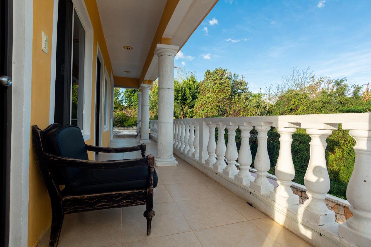 Nicol-Haa Hotel Izamal Exterior photo